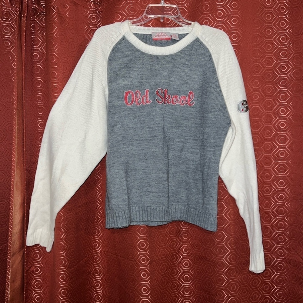Old Skool Gray White Sweater 3X